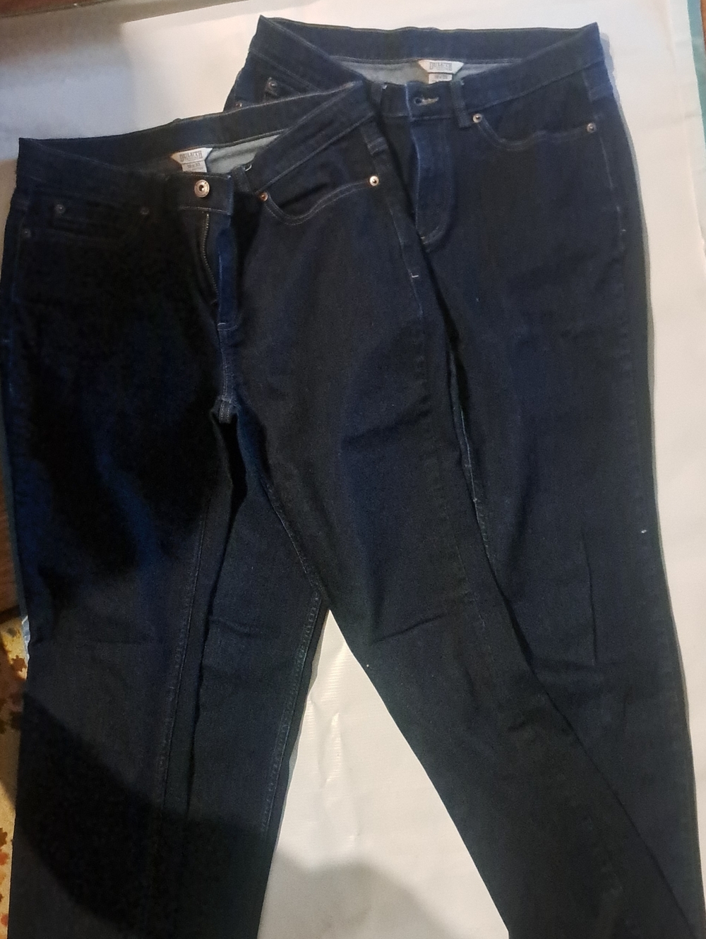2 Pair Brand New Duluth Trading Co Women's Skinny Jeans in Dark Blue 10 X 33